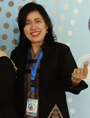 Prof. Dr. Dr. Georgina Maria Tinungki, M.Si.