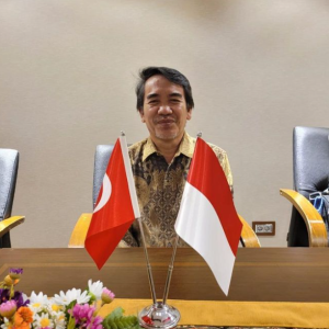 Prof. Dr. Ir. Muhammad Altin Massinai, MT., Surv.