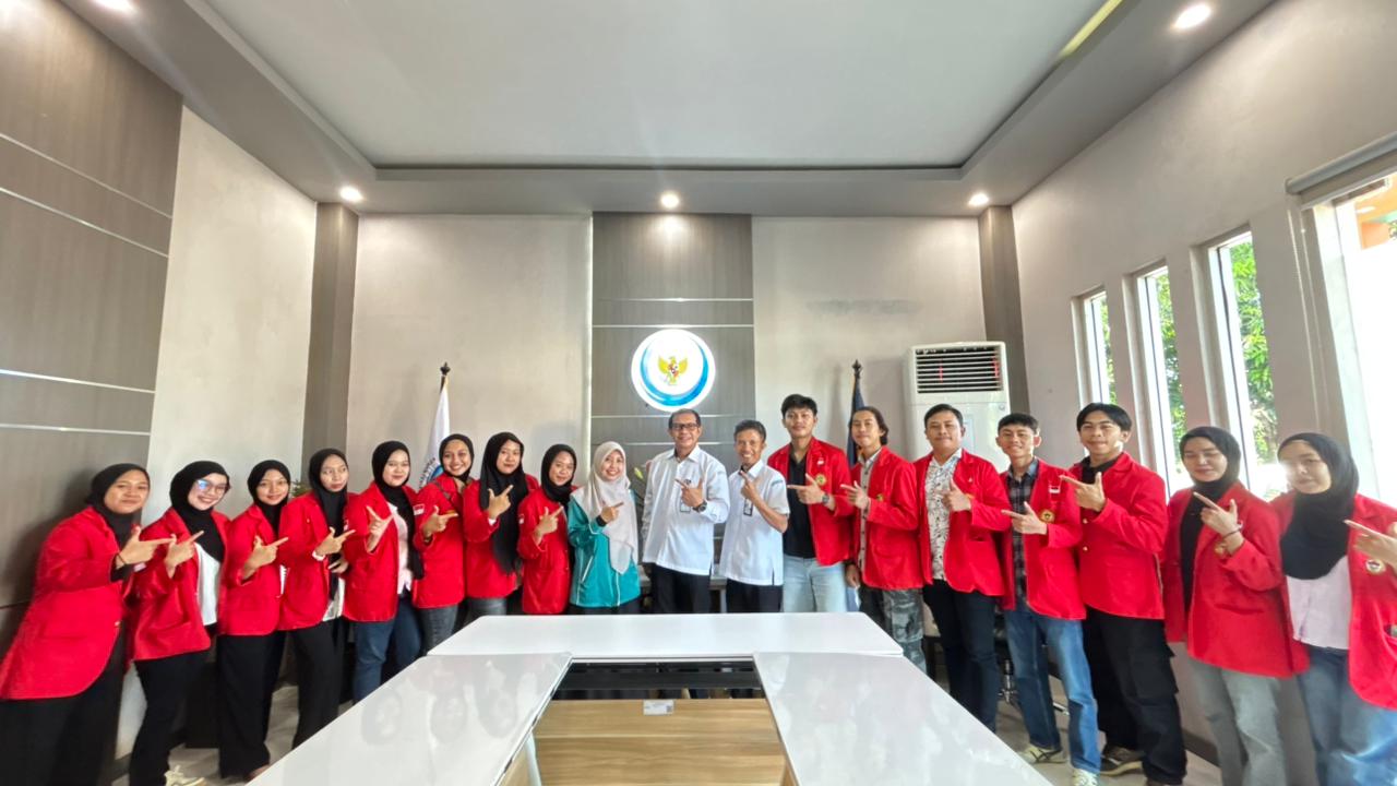 Bersama Kepala Badan Pengendalian dan Pengawasan Mutu Hasil Kelautan dan Perikanan