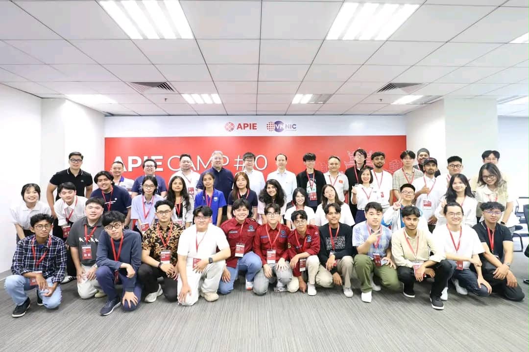🌏 Asia Pacific Internet Engineering (APIE) Camp #10 @ Hanoi