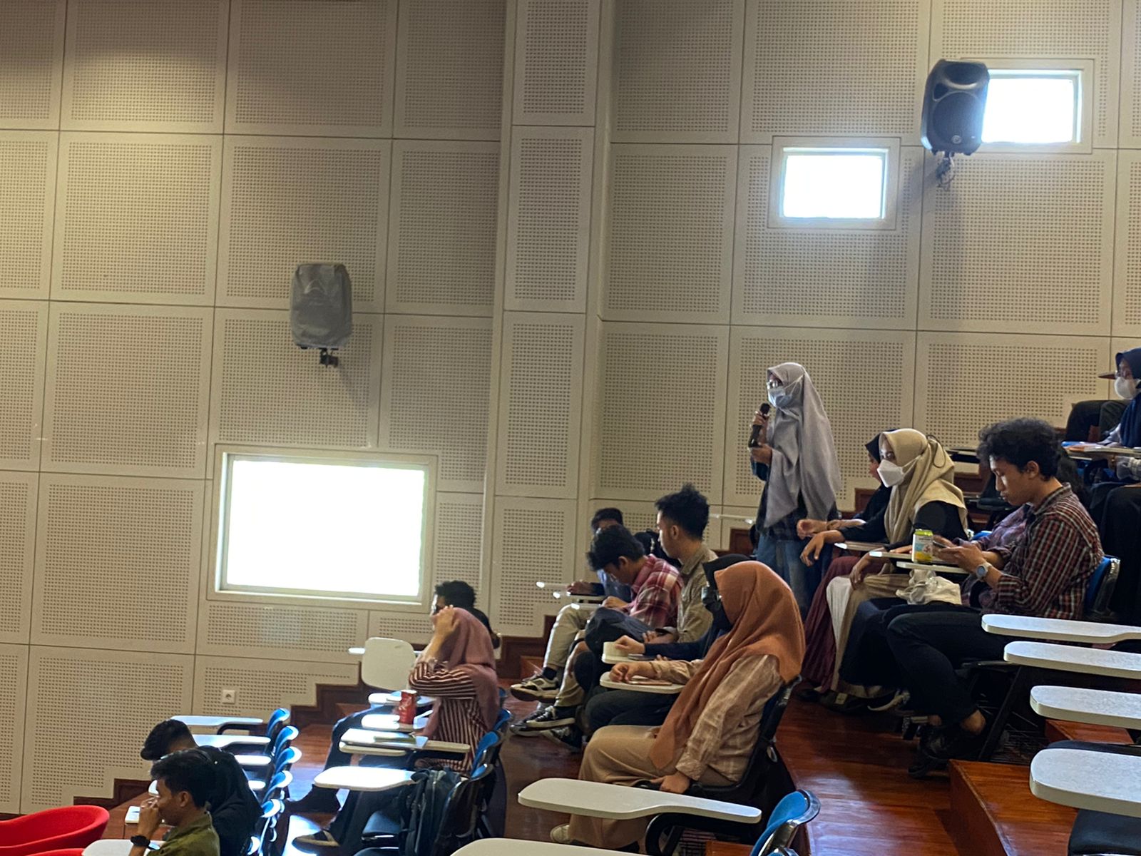 Sesi Diskusi bersama Mahasiswa