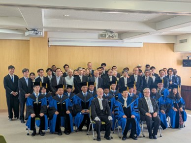 Commencement Group Photo