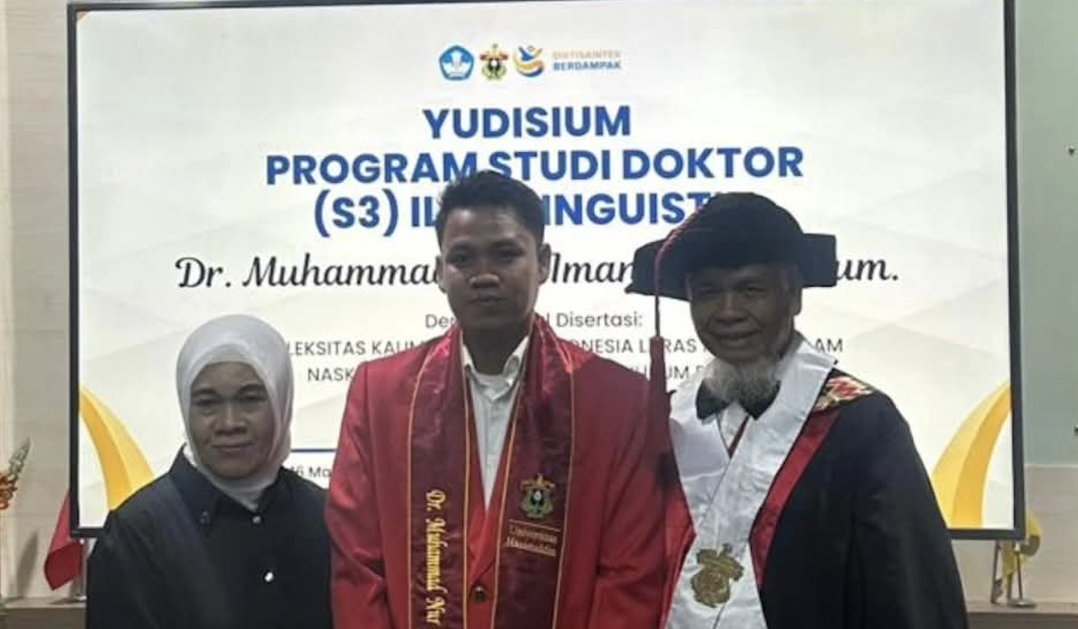 Indonesian Literature Lecturer at Hasanuddin University Muhammad Nur Iman Earns Doctorate with Dissertation on the Complexity of Legal Language