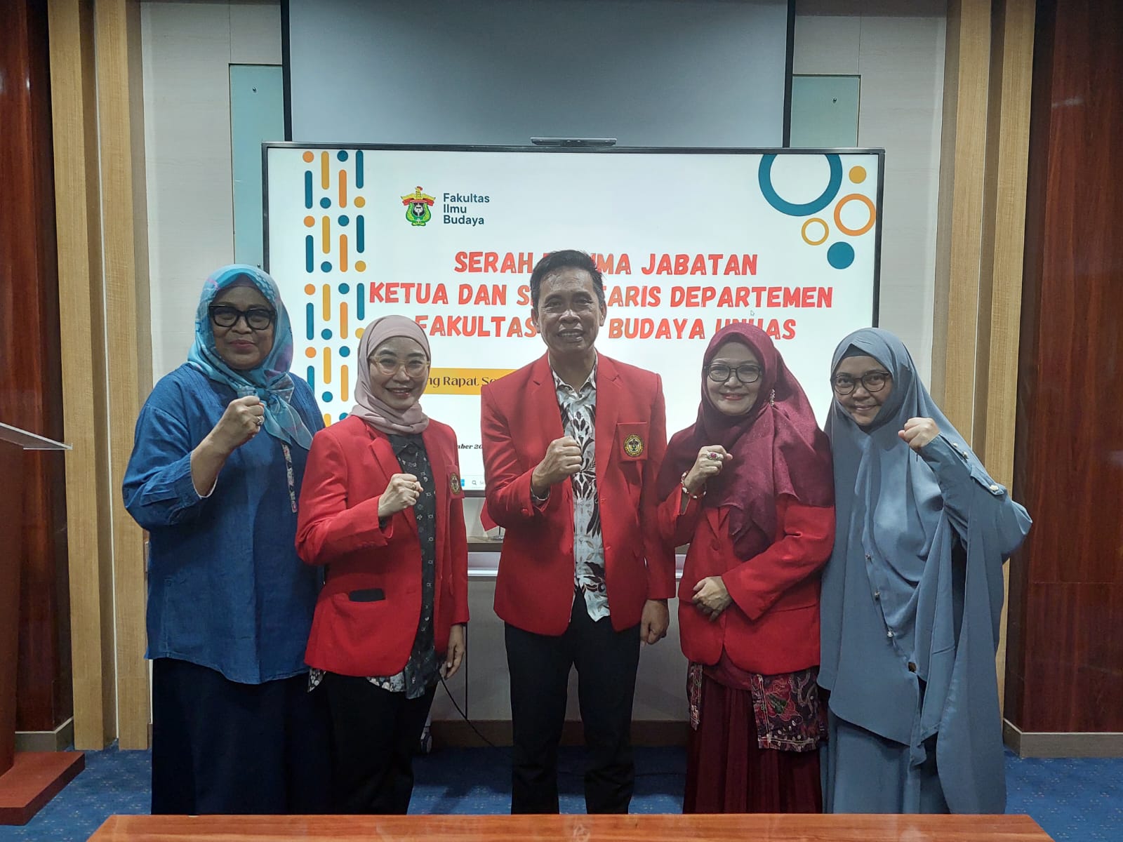 Handover ceremony for the positions of Head and Secretary of English Department