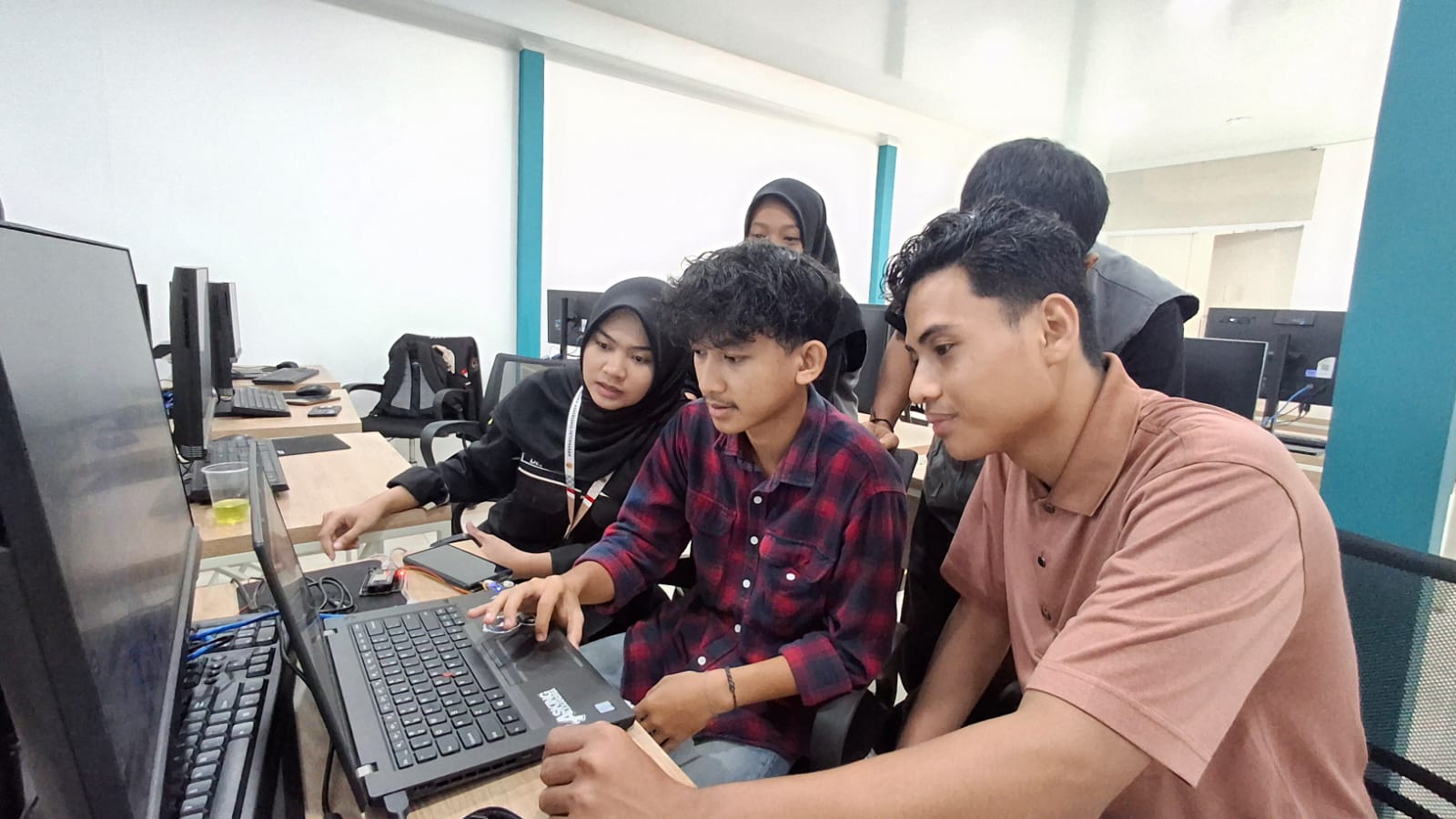 Praktikum Desain Bangunan dan Peralatan Peternakan