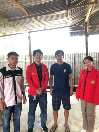 From Interview to Solution: Poultry Customer Care Practicum for Unhas Vocational Students