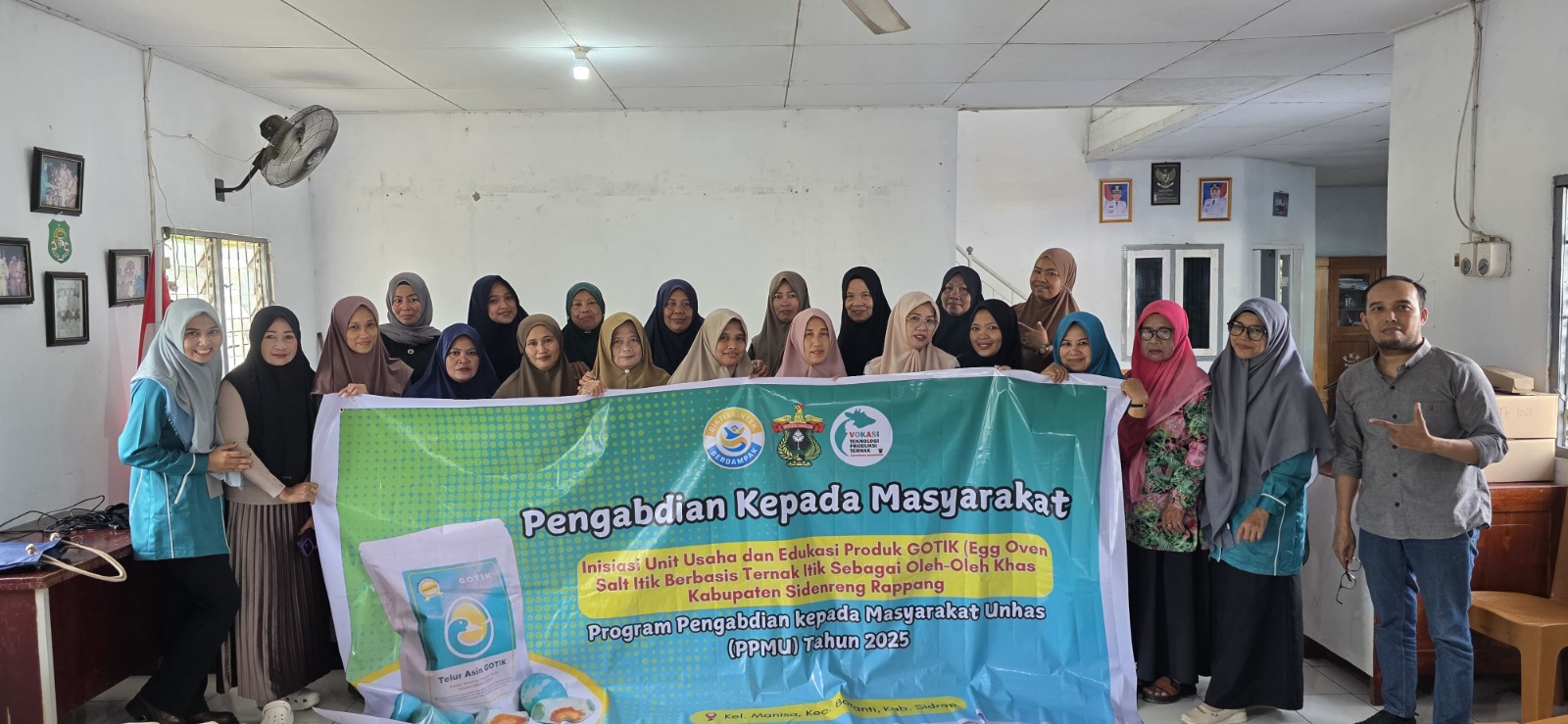 Introducing Gothic Innovation, Unhas Trains PKK Women to Process Duck Eggs into Premium Souvenirs