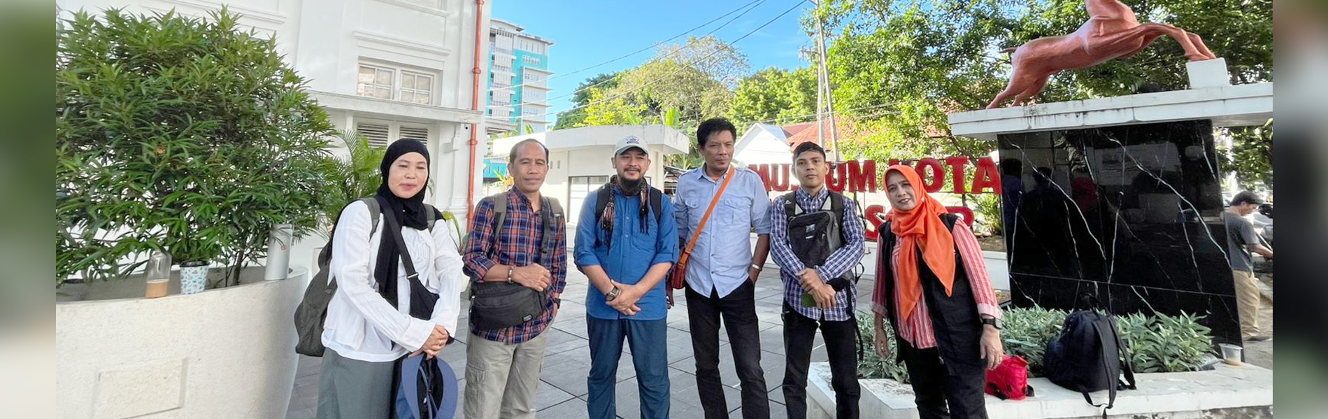 The Ancient Barrang Lompo Tomb Reveals Traces of Makassar’s Multicultural Maritime World