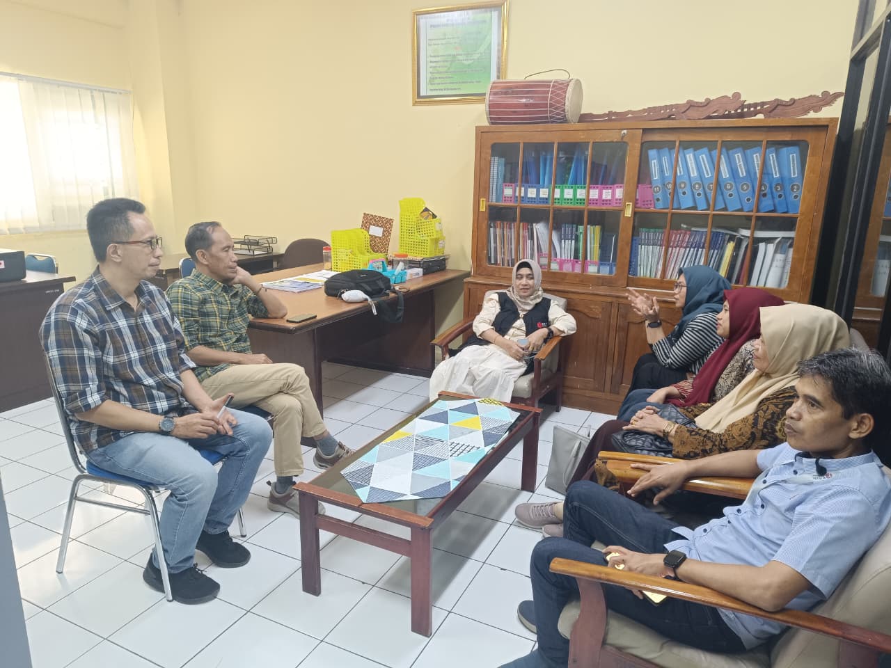 Synergy between the Faculty of Cultural Sciences, Hasanuddin University (UNHAS) and the National Research and Innovation Agency (BRIN): Saviors of Nearly Extinct Regional Languages