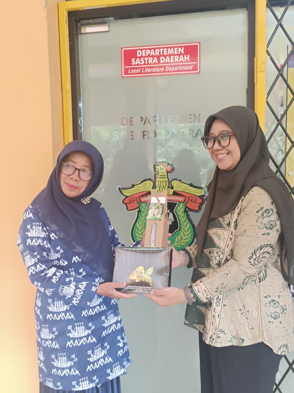 Prof. Nurhayati Rahman Contributes to Research on Interactive Multimedia Adaptation of I La Galigo