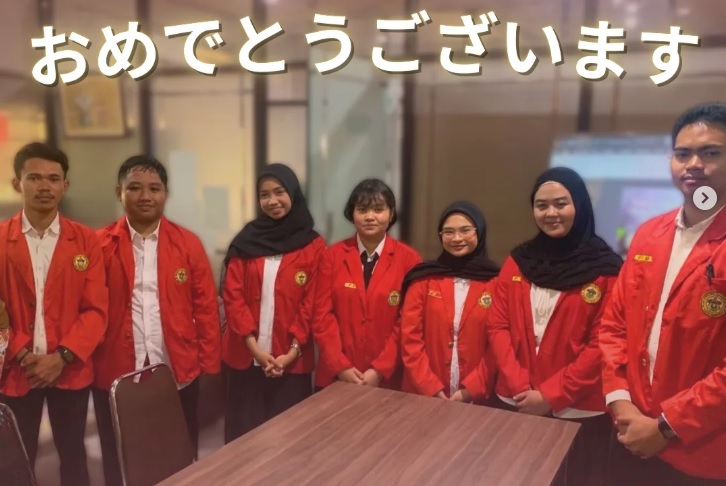 Departemen Sastra Jepang Fakultas Ilmu Budaya Universitas Hasanuddin melaksanakan kegiatan Seminar Proposal