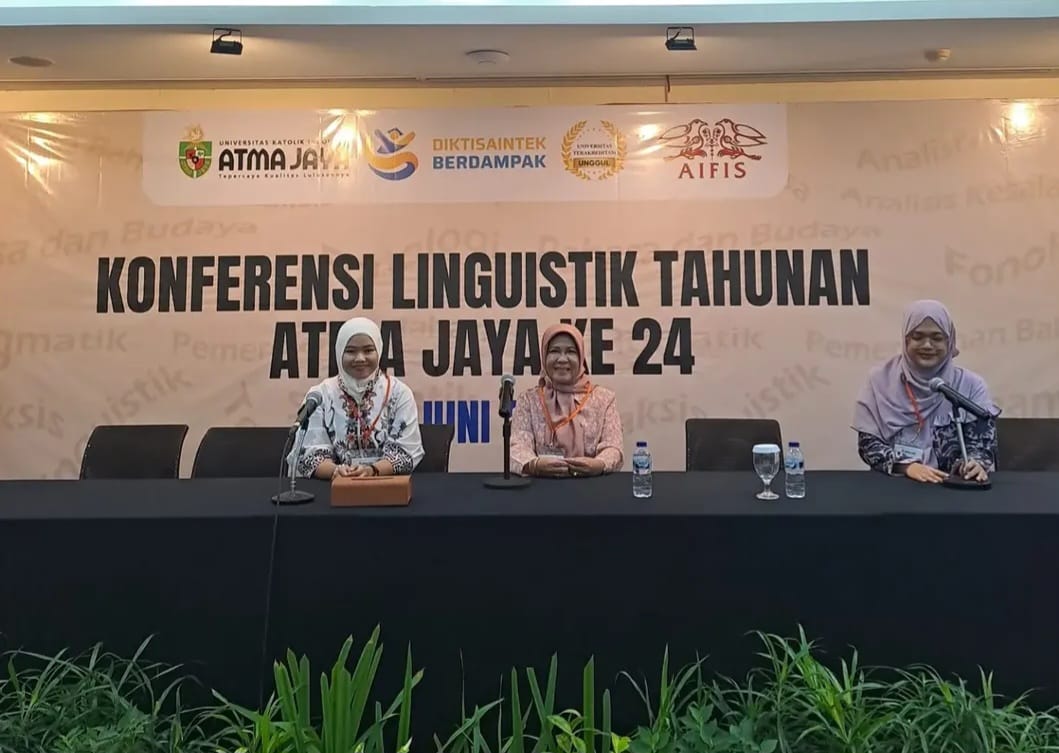 Prof. Asriani Abbas Speaks at the Atma Jaya Linguistics Conference
