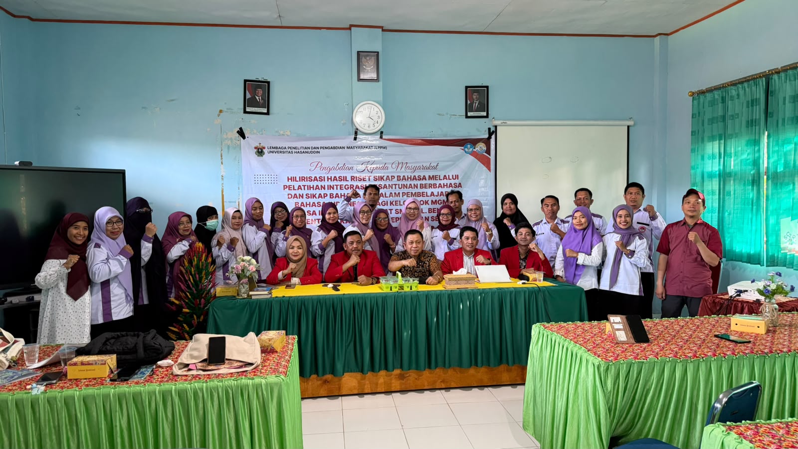 Hasanuddin University Trains Junior High School Indonesian Language Teachers in Integrating Language Politeness into Classroom Learning