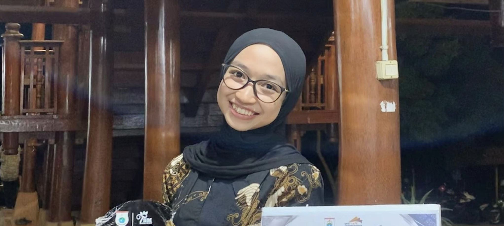 Itrha Febrianta, Mahasiswa Angkatan 2024 yang Raih Juara II pada Lomba Cipta Puisi Pekan Sastra